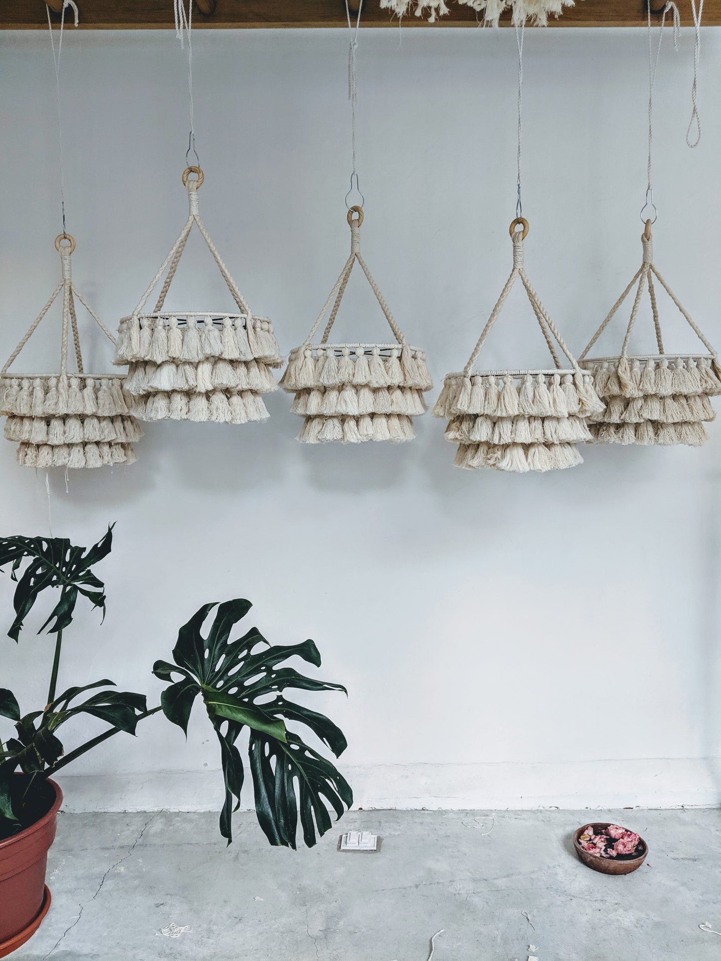 Lámpara de borlas 100% algodón