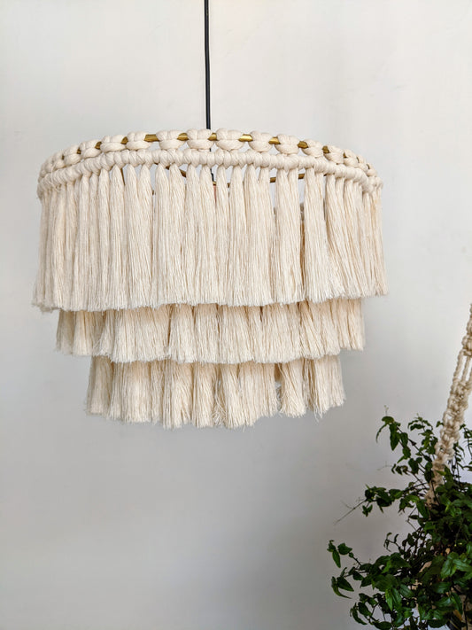 Lámpara de flecos