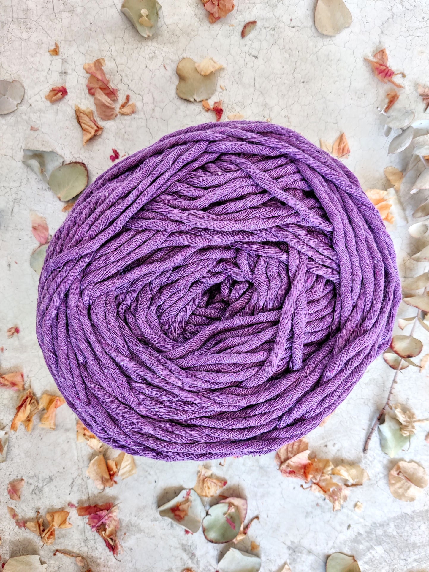 Hilaza Morado fuerte 1kg