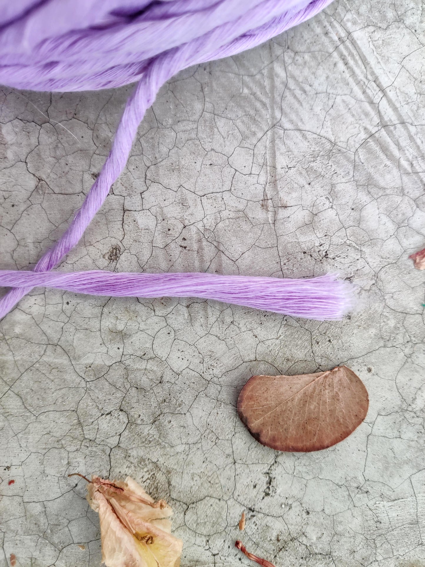 Hilaza Poliester Lila 1kg