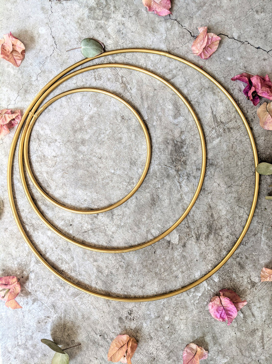 Aros grandes color oro