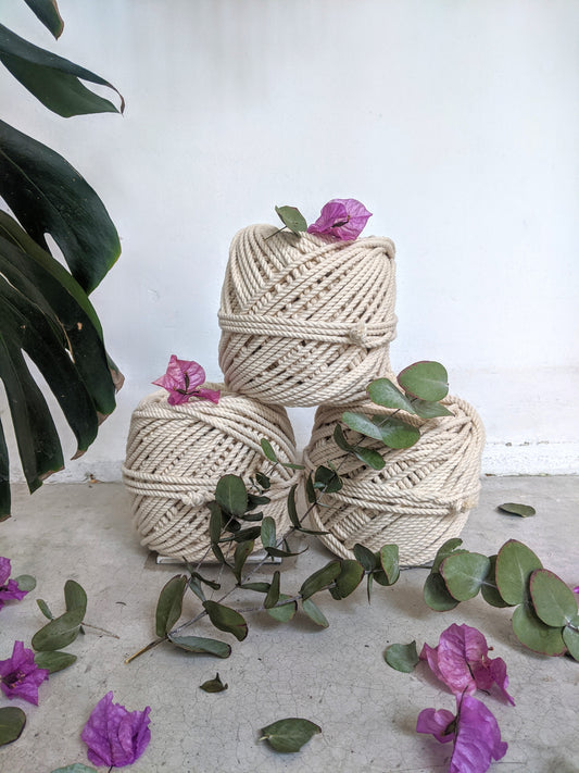 Piola PREMIUM Artesanal 1 MARÍA 100% algodón color crudo 1kg