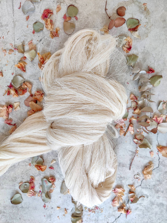 Hilaza engomada 100% algodón crudo 3kg